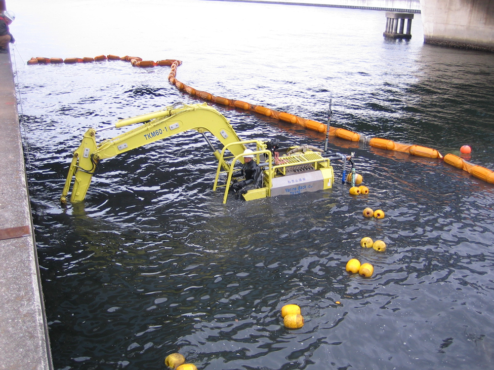 河川・ダム維持浚渫技術
